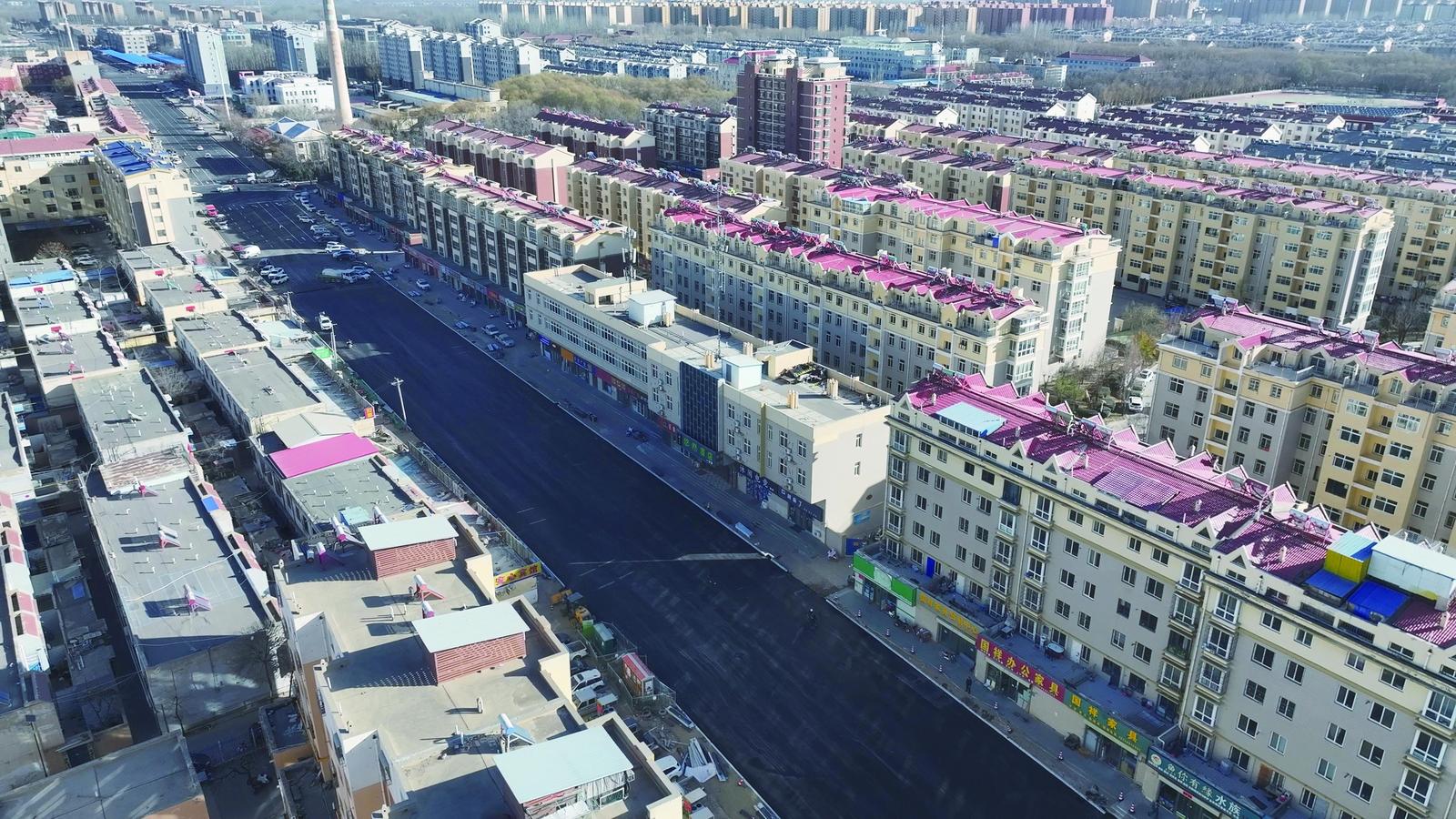 市区南苑路地下管网更新改造进入收尾阶段